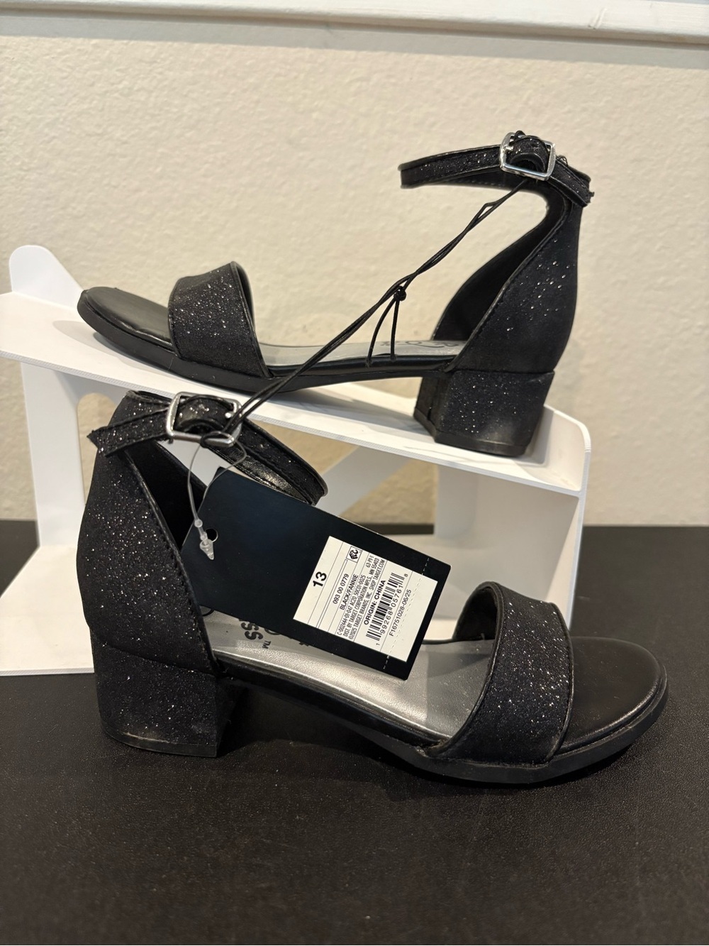 New Art Class Girls Kids Youth Fannie Block Heeled Sandals Sz 13